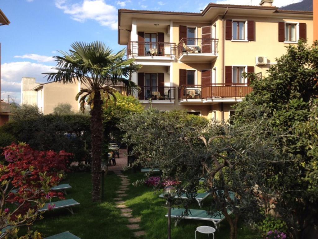 Hotel Erika Malcesine Ngoại thất bức ảnh