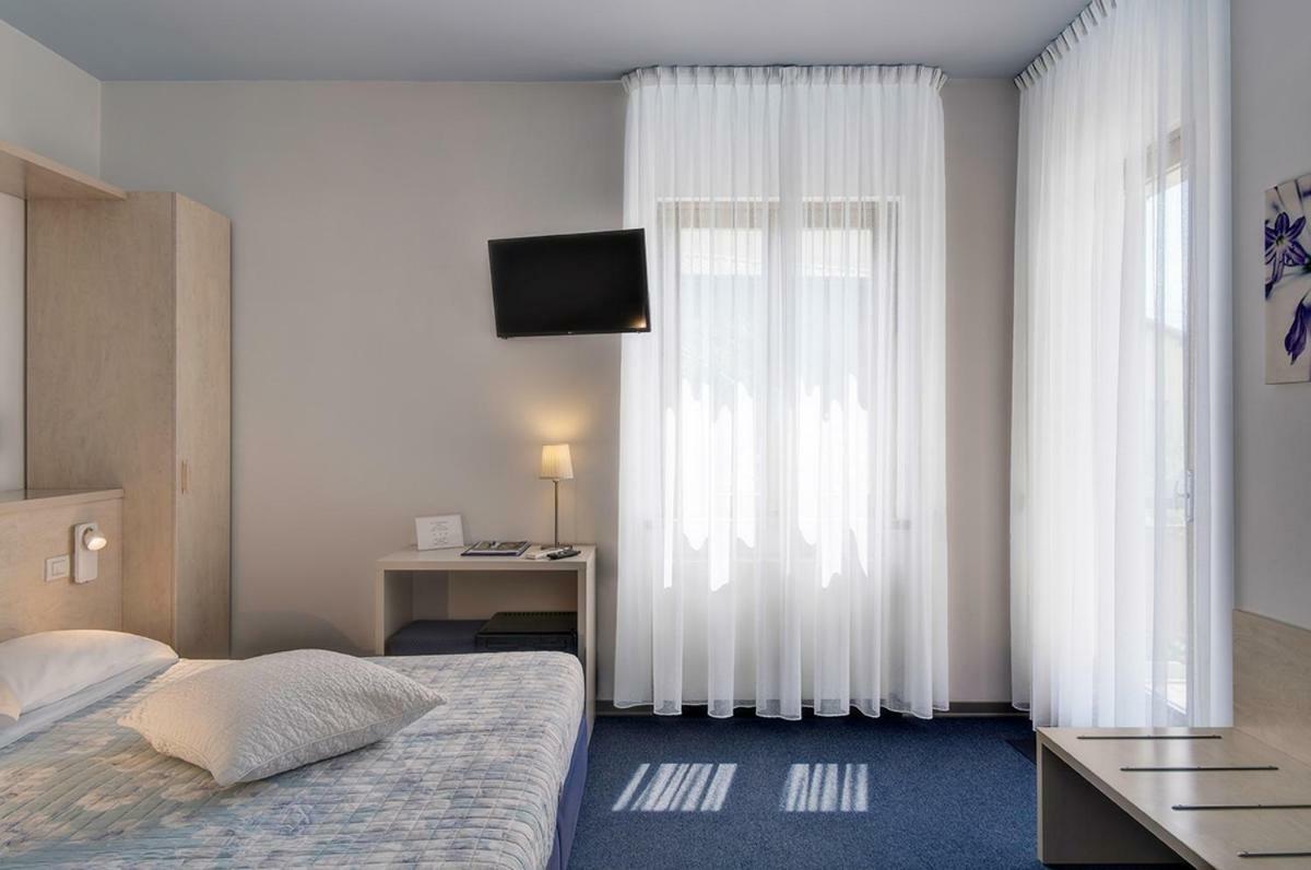 Hotel Erika Malcesine Ngoại thất bức ảnh